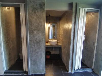 8 Sleeper Street Hostel - 7
