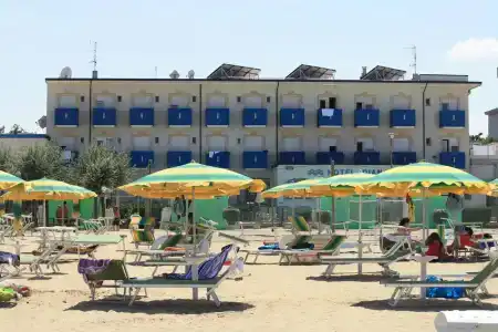 Diána - 12