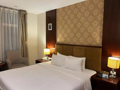 Nesta Hanoi - 30