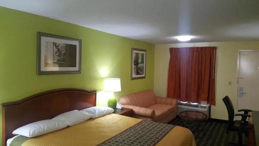 American Inn - 17
