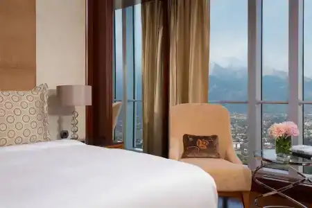 Ritz-Carlton - 42