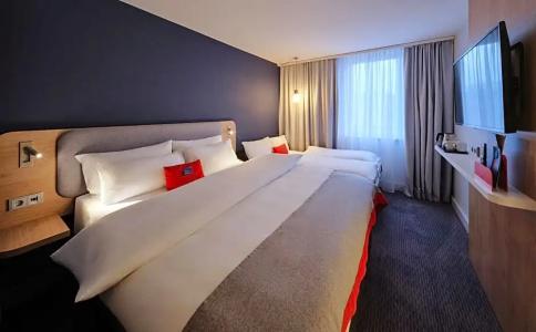Holiday Inn Express Dortmund, An Ihg - 53