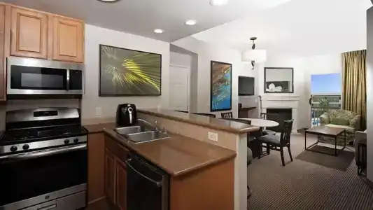 Tahiti All-Suite Resort - 48