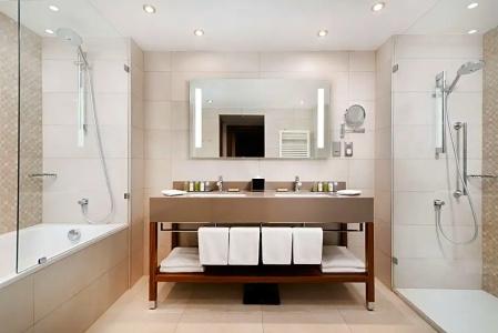 DoubleTree by Hilton Krakow & Convention Center - 78