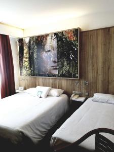 Kyriad Tours Centre - 51