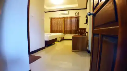 Khum Nakhon - 22