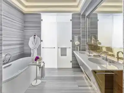 Fairmont - 25