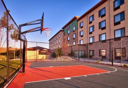 TownePlace Suites by Marriott - 18