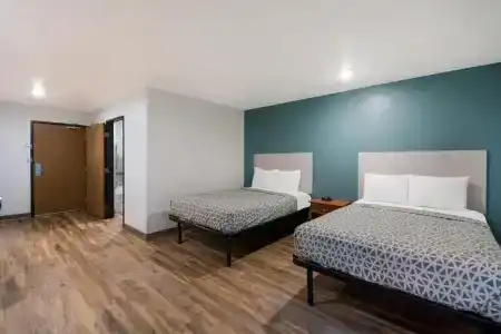 Woodspring Suites West In Qd - 16