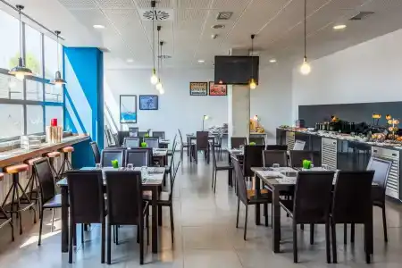 Madrid Airport Suites, Affiliated by Meliá - 24