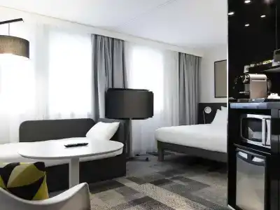 Novotel Suites Paris Expo Porte de Versailles - 2