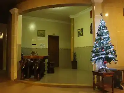 Lucky 1 - 12