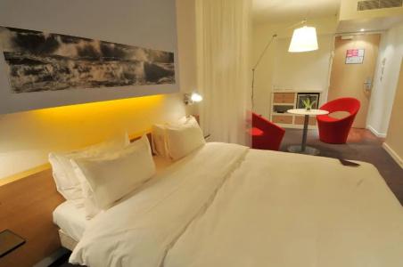Mercure Nantes Centre Gare - 58