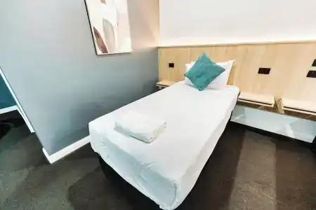Country 2 Coast Motor Inn - 44