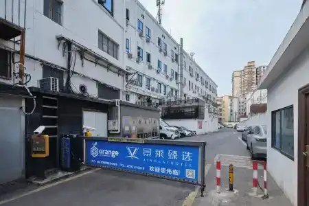 Jinglai (Shanghai Xujiahui) - 28