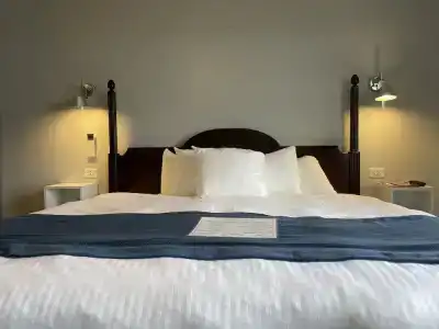 The Emerson Inn - 55