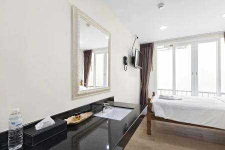 Royale 8 Ville Guest House - 28