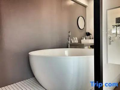 1888 Collection (SG Clean, Staycation Approved) - 72