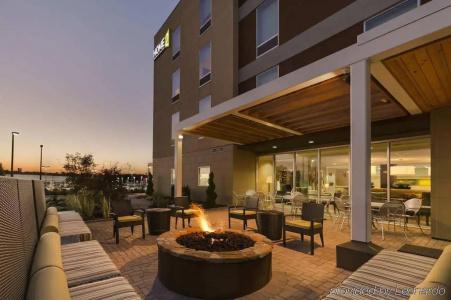 Home2 Suites by Hilton - 17