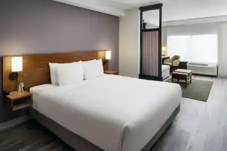 Hyatt Place - 33