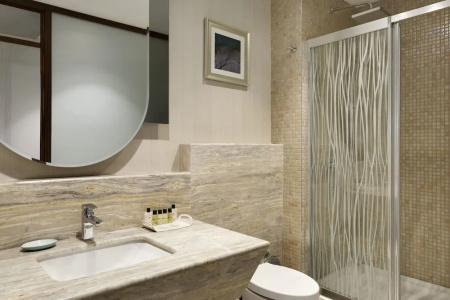 Ramada by Wyndham Gemli̇k - 24