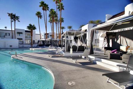 Serene Vegas Boutique - 16