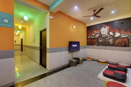 Bedweiser Backpackers - 7
