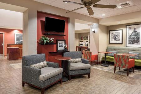 Hampton Inn - Hills - 1