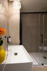 ApartG3 Galeon - 176
