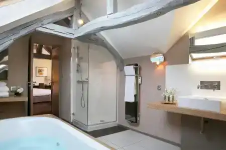 Best Western Premier de La Poste & Spa - 90