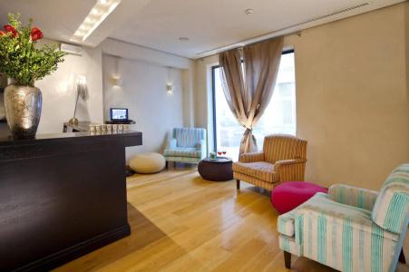 o&b Athens Boutique - 16
