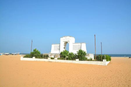 FabSri Krishna Residency Airport - 16