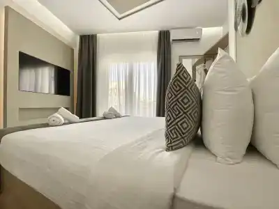 Athens Warehouse Boutique & Suites - 54