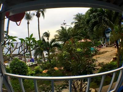 Naiharn On The Rock Resort Phuket - 25