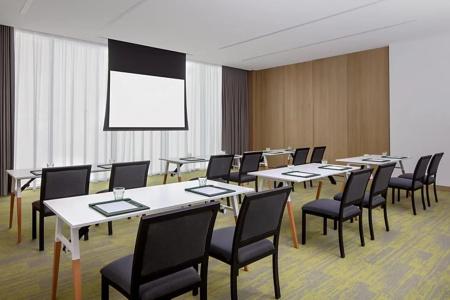 Holiday Inn Business Bay - 2