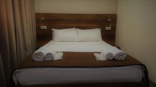 Booking name - 59