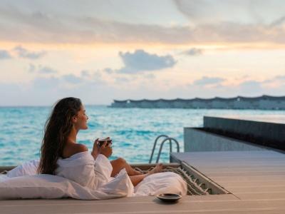 Mӧvenpick Resort Kuredhivaru Maldives - 36