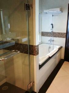 August Suites - 93