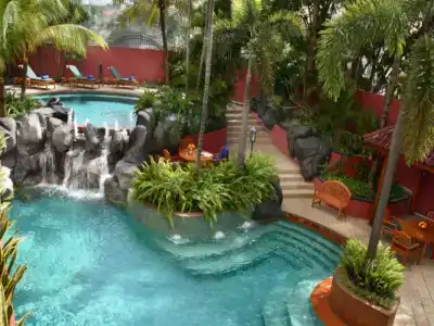 Ascott - 8
