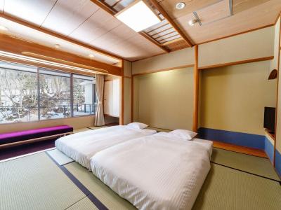 Nikko Yunishigawa Heike Honjin - 13