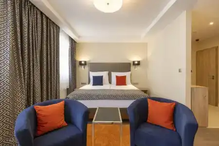 Silver Crown & Residence, Palace Quarter - 3