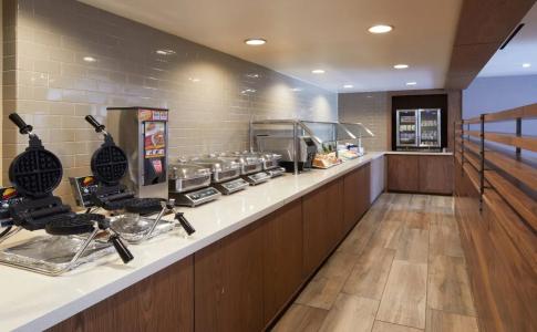 Four Points by Sheraton Los Angeles Westside - 18