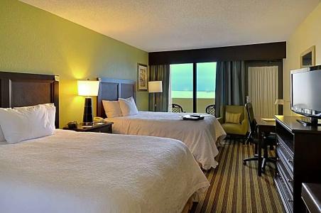 Hampton Inn - 146