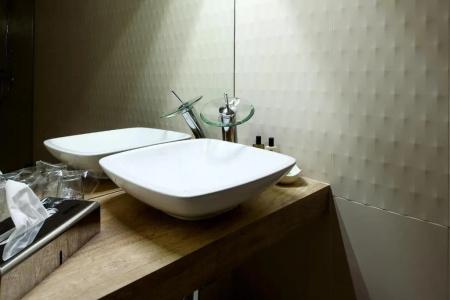 Karoly Corner Residences - 55