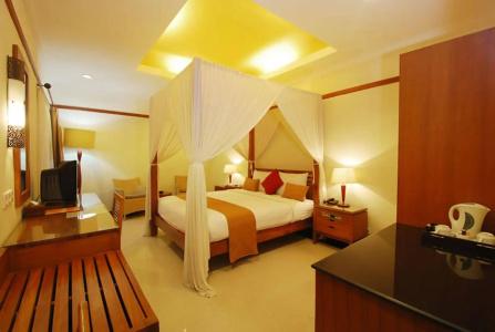 Yulia Beach Inn Kuta - 47