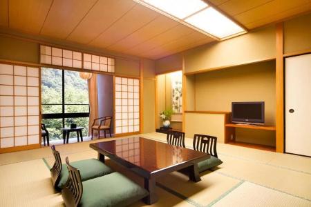 Yamanaka Onsen Kagari Kisshotei - 38