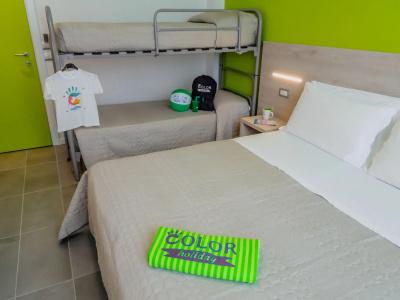 Color Green Village Cesenatico Family - 0