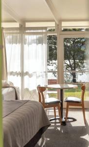 Riverfront & Villas - 36