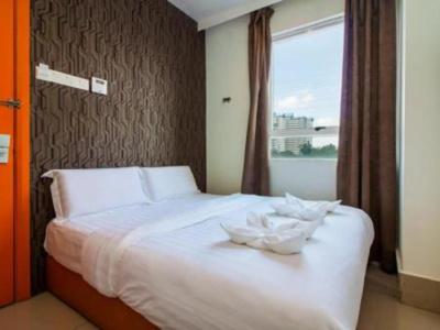 1 Taman Connaught - 51