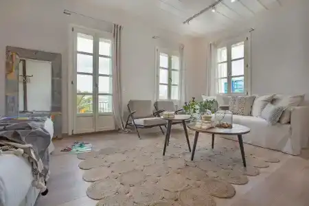 Amymone Suites - 170